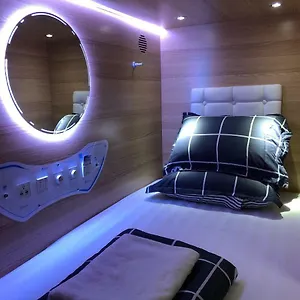 Ostello Capsulepod@aljunied, Singapore